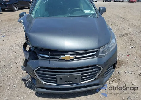 2019 Chevrolet Trax Ls z USA, uszkodzony, nr VIN 3GNCJNSB3KL374444